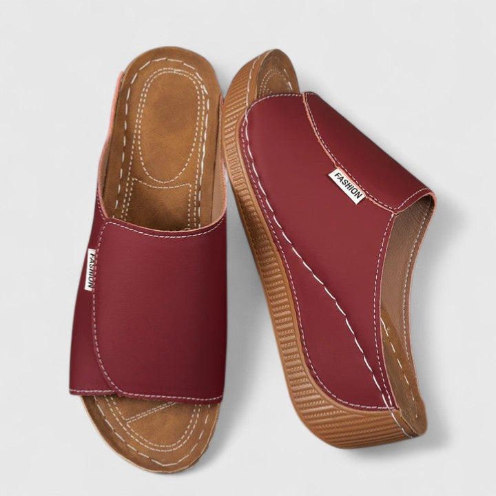 CELESTRIA | ORTHOPEDIC SANDALS