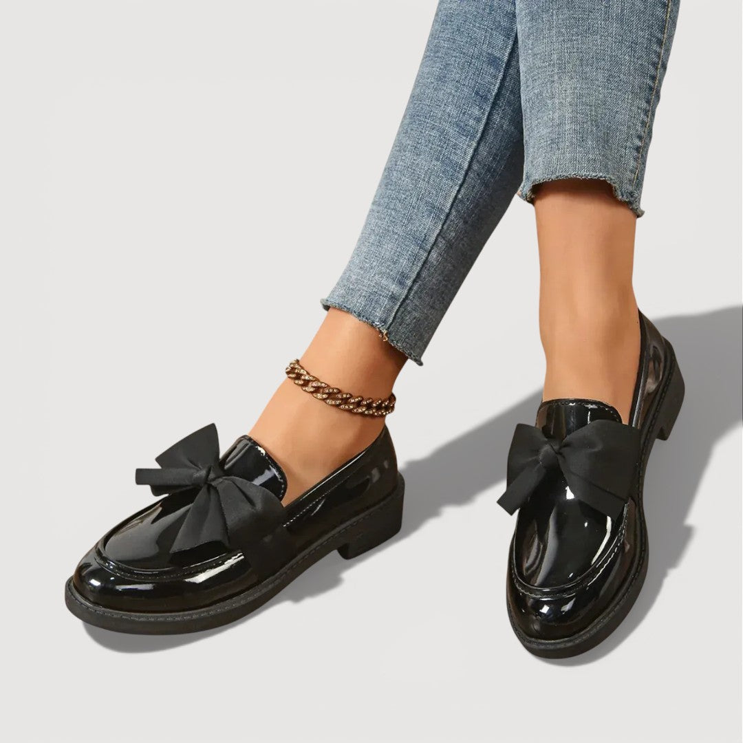 MAERYL | BOW DETAIL LOAFERS