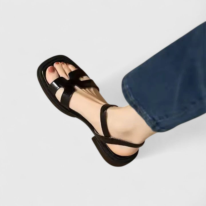 DELIANE | SOPHISTICATED FLAT SANDALS