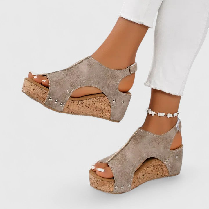 JOLYNA | ORTHOPEDIC SANDALS